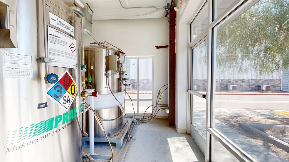 More Photos Of 84829 Avenue 48, Coachella Manufacturing For Sale