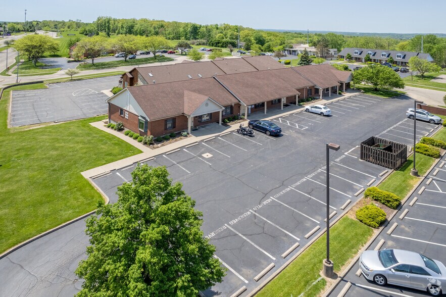 More Photos Of 1045-1053 Summit Dr, Middletown Medical For Sale