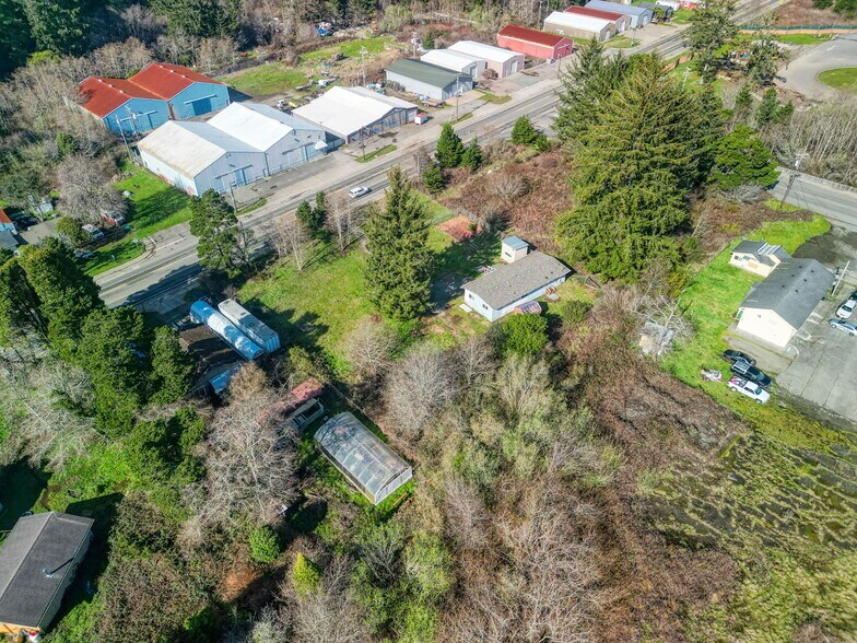 More Photos Of 645 Elk Valley Rd, Crescent City Warehouse For Sale