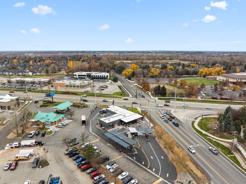 More Photos Of 10592 W State St, Boise Carwash For Sale
