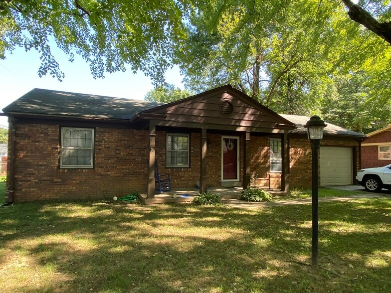 More Photos Of 211 Shenandoah Pl, Henderson Apartments For Sale