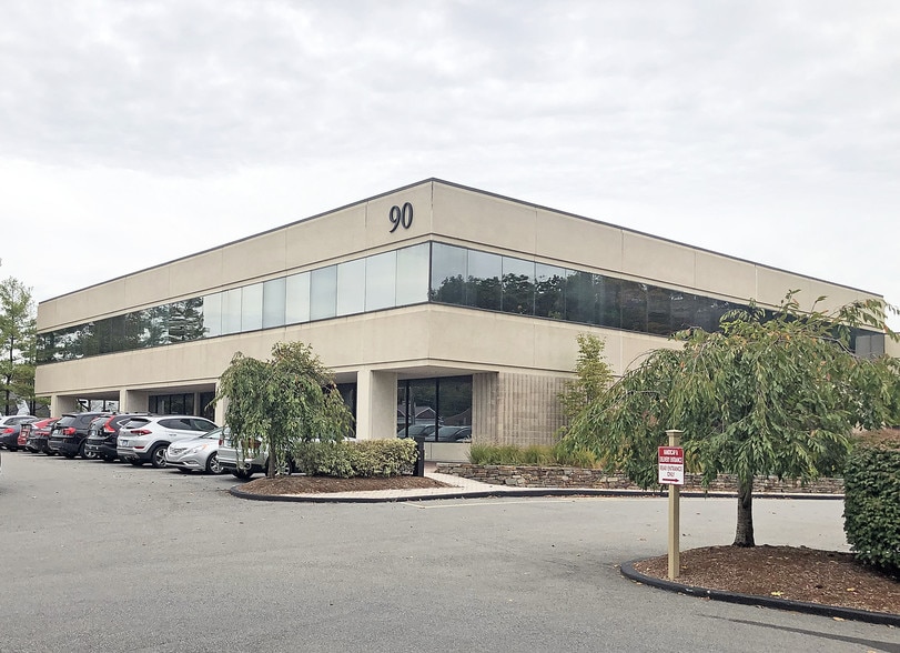 More Photos Of 90 Grove St, Ridgefield Medical For Lease