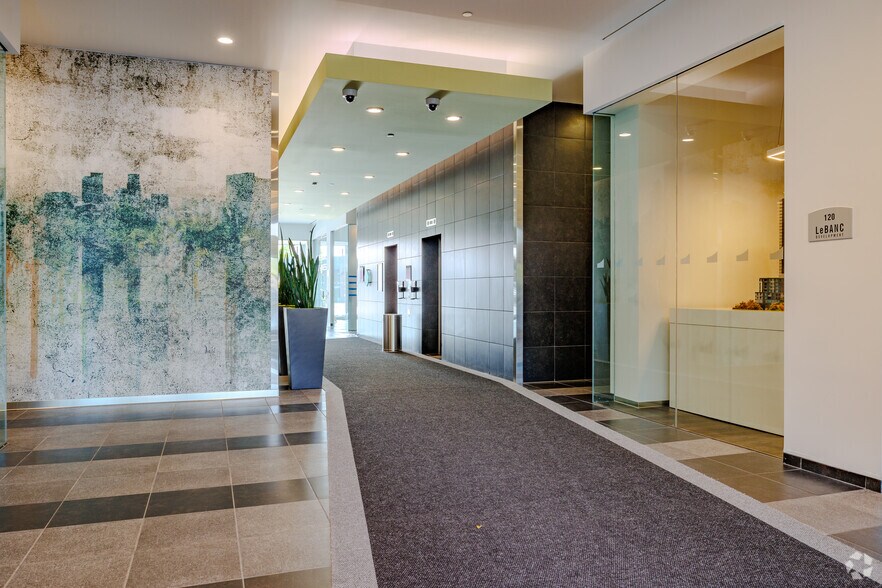 More Photos Of 600 Cochrane Dr, Markham Office For Sale