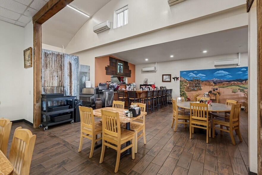 More Photos Of 545 S Main St, Camp Verde Storefront For Sale