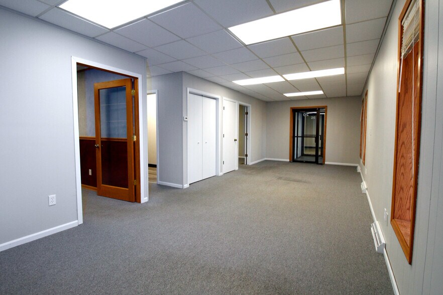 More Photos Of 20 S 32nd Ave S, Saint Cloud Office For Sale