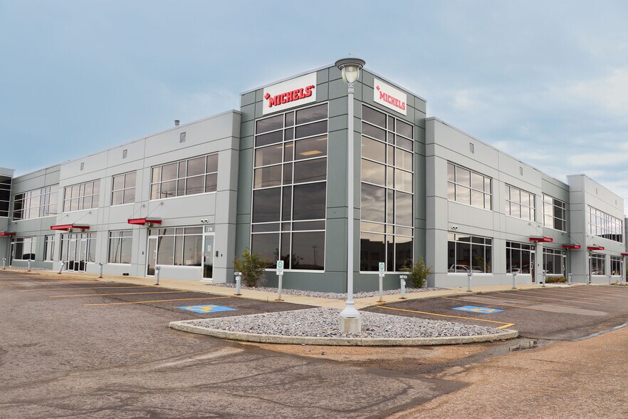 Primary Photo Of 3601 82nd Ave, Leduc Flex For Lease