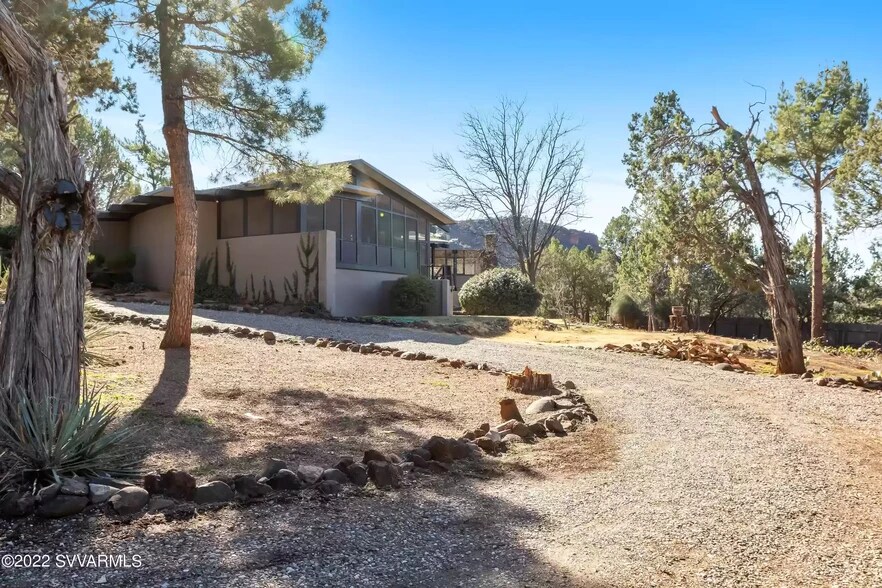 More Photos Of 225 Chimney Rock Trl, Sedona Apartments For Sale