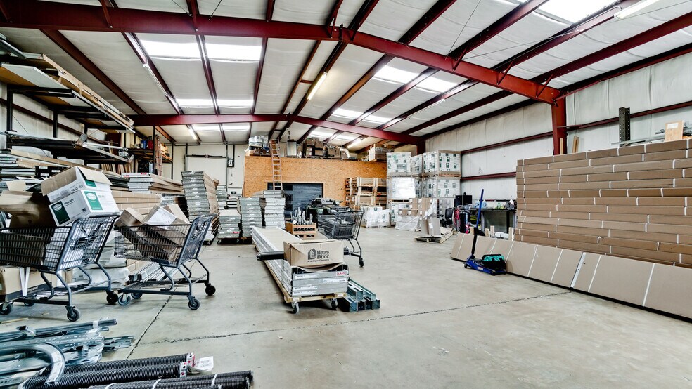 More Photos Of 2117-2125 47th st, Sarasota Warehouse For Sale