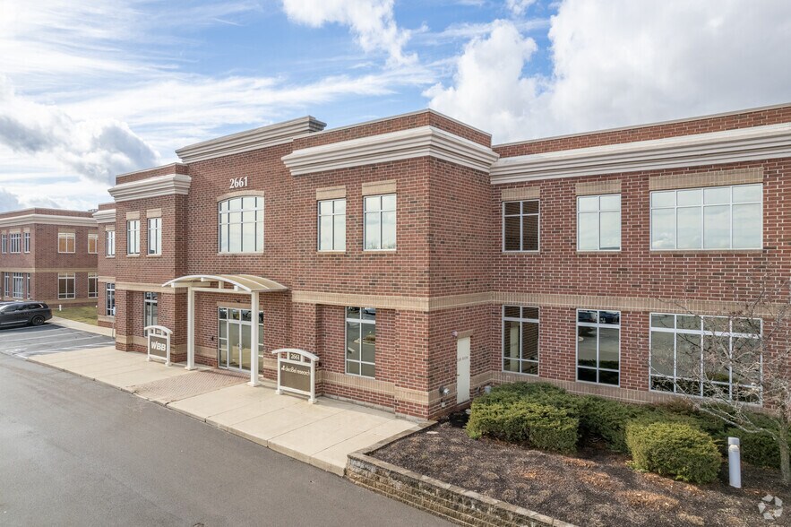 More Photos Of 2661 Commons Blvd, Beavercreek Office For Lease