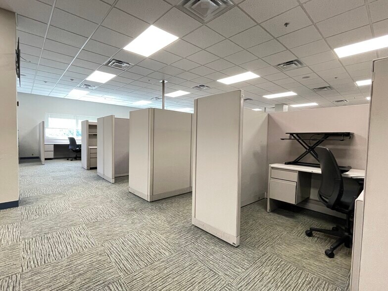 More Photos Of 1615 NW 80th Blvd, Gainesville Office For Sale