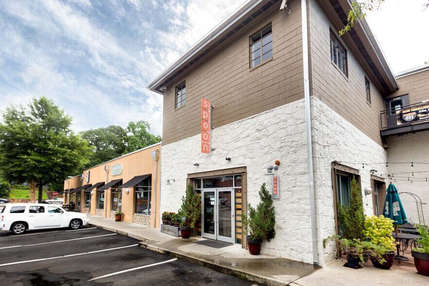 More Photos Of 749 Moreland Ave SE, Atlanta General Retail For Lease