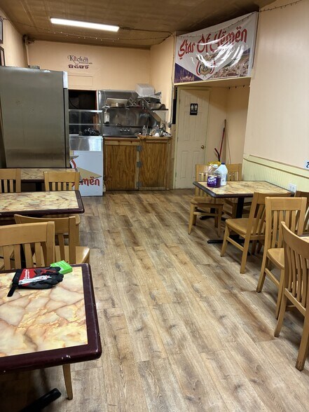 More Photos Of 238 Broadway, Newburgh Storefront Retail Residential For Lease