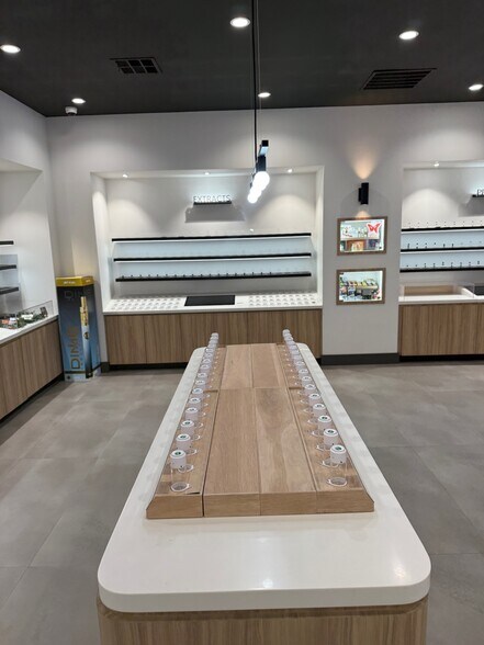 More Photos Of 2301 Newport Blvd, Costa Mesa Medical For Sale