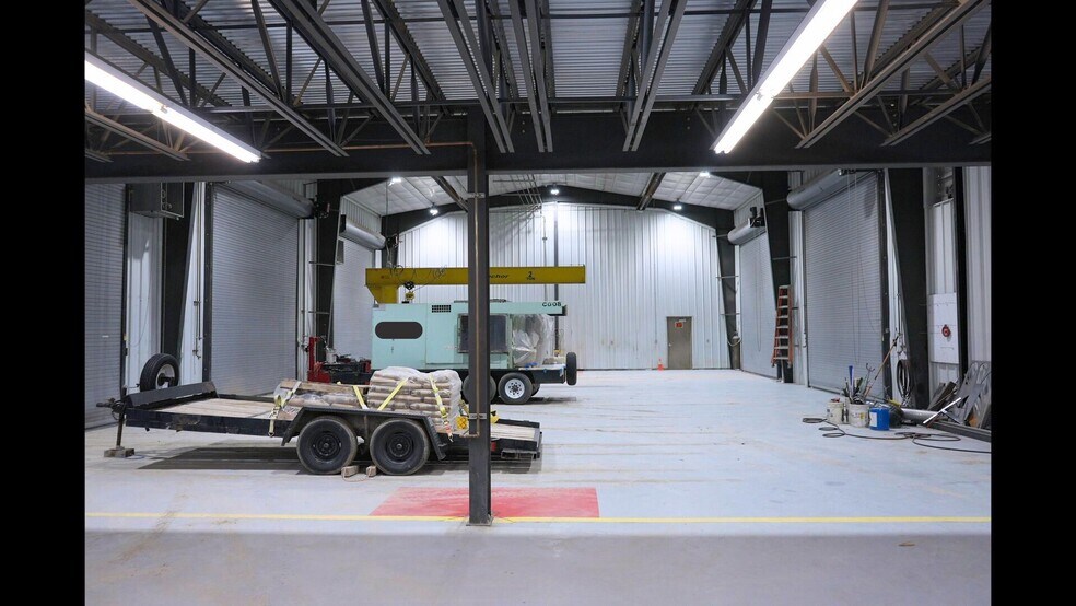 More Photos Of 45 Lagoon Rd, Rock Springs Warehouse For Lease