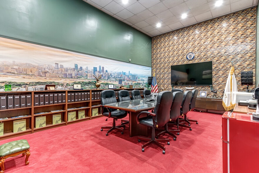 More Photos Of 702 W Holt Ave, Pomona Freestanding For Sale