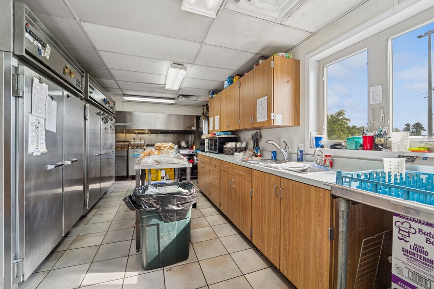 More Photos Of E9102 State Road 96 Hwy, Fremont Restaurant For Sale