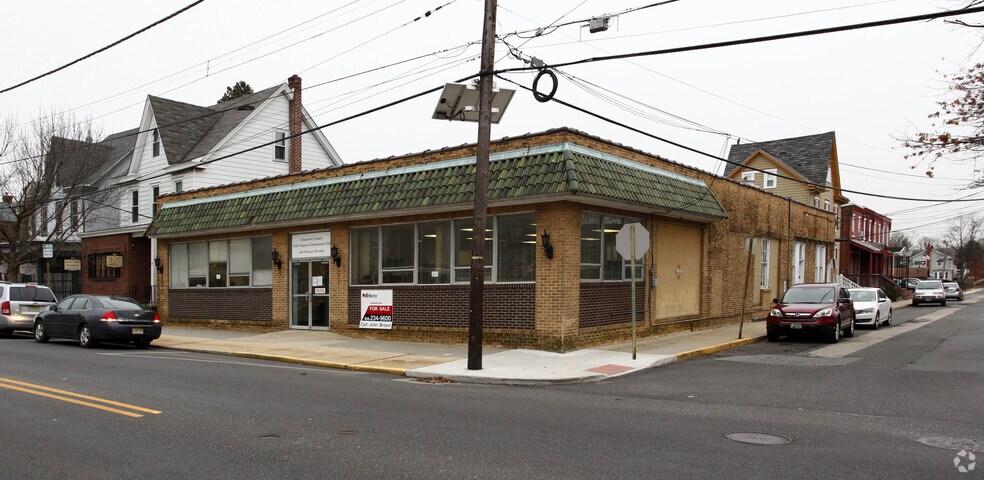 Primary Photo Of 55 Delaware St, Woodbury Office For Sale
