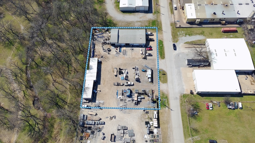 More Photos Of 552 W 138th St, Glenpool Service For Sale