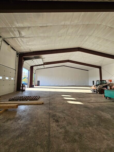 More Photos Of 125 Kenyon Rd, Cobleskill Industrial For Lease