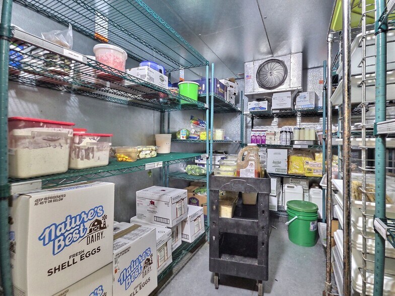 More Photos Of 4187 Highway B, Land O Lakes Restaurant For Sale