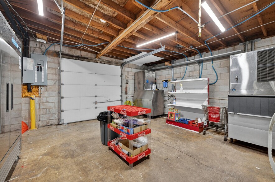 More Photos Of 12283 State Highway 39, Dibble Convenience Store For Sale