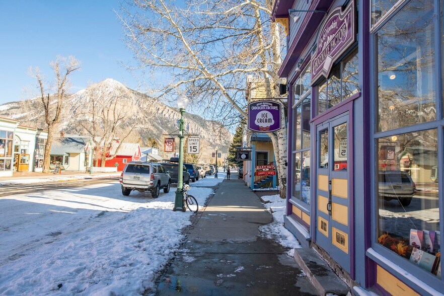 More Photos Of 314 Elk Ave, Crested Butte Freestanding For Sale