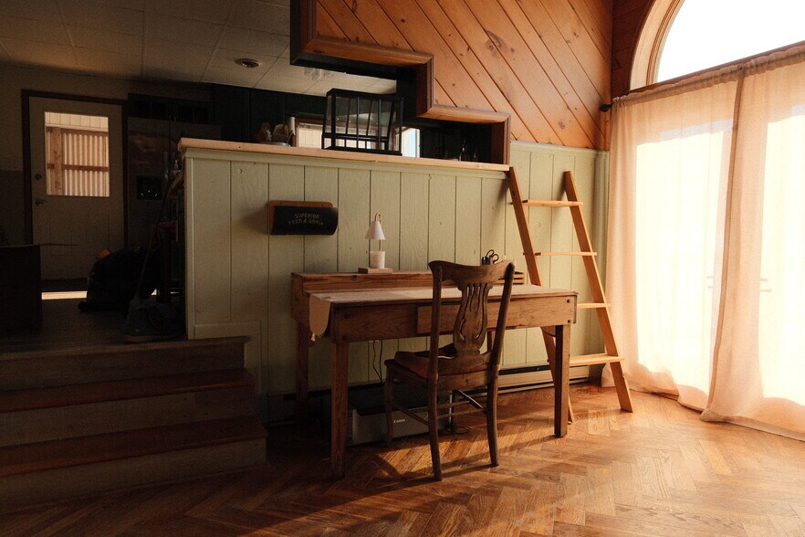 More Photos Of 1052 Centre Tpke, Orwigsburg Flex For Sale