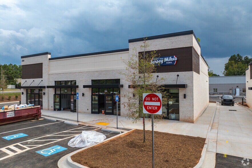 More Photos Of , Woodstock General Retail For Sale