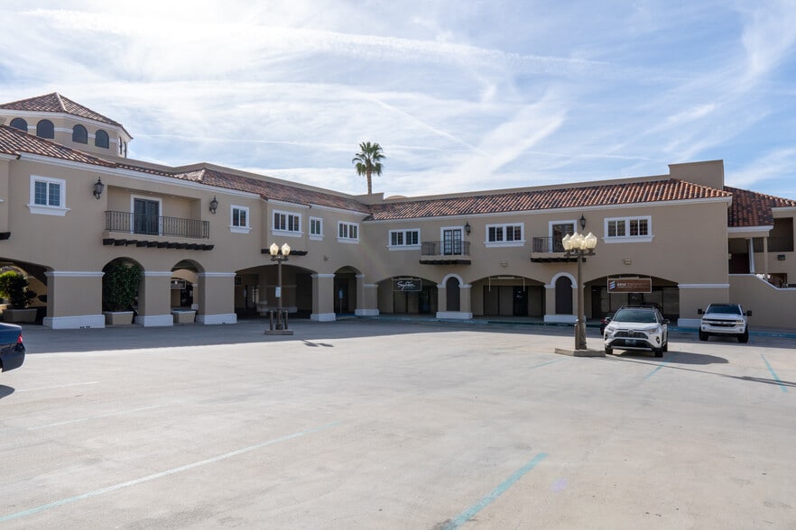 More Photos Of 101 E Redlands Blvd, Redlands Medical For Lease