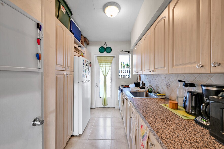 More Photos Of 1240 14th St, Miami Beach Apartments For Sale