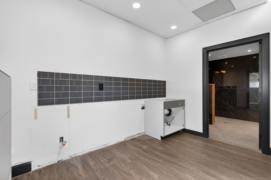 More Photos Of 535-645 South Boulder Rd, Louisville Unknown For Lease