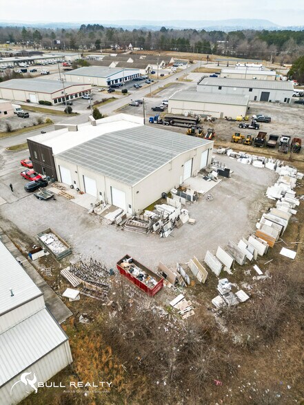 More Photos Of 155 Hunt Dr, Rossville Warehouse For Sale