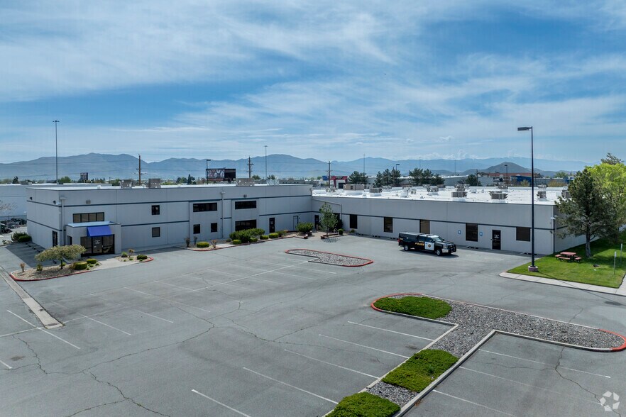 More Photos Of 850 Harvard Way, Reno Office For Sale