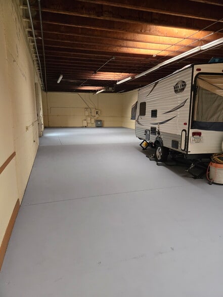 More Photos Of 2301 Orange Ave, Signal Hill Industrial For Sale