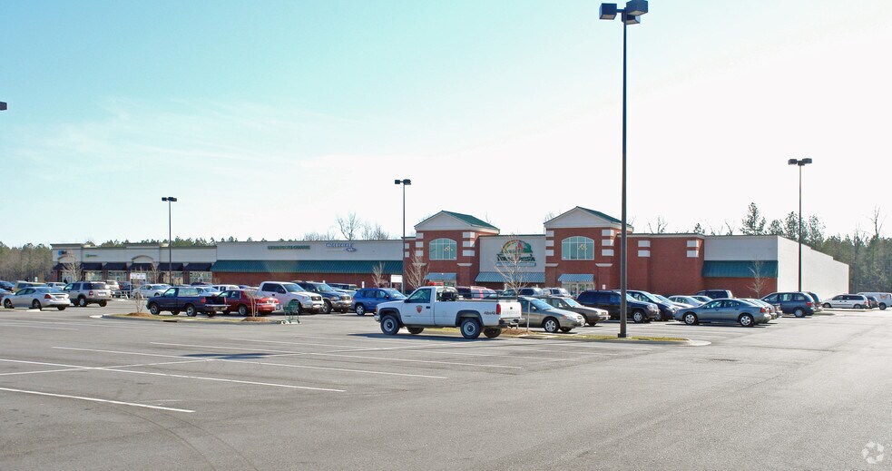 More Photos Of 1447-1459 Armory Dr, Franklin Freestanding For Lease