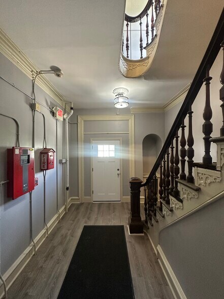 More Photos Of 50 Common St, Providence Apartments For Sale