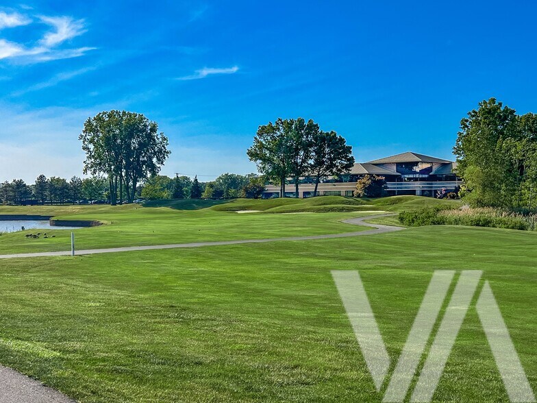 More Photos Of 25251 Northline Rd, Taylor Office For Sale