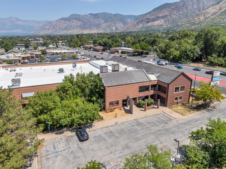 More Photos Of 3625 Harrison Blvd, Ogden Showroom For Sale