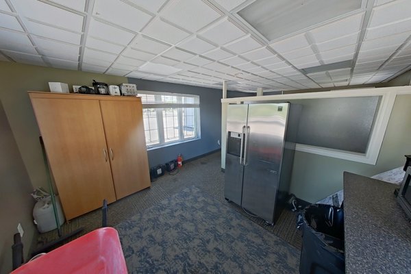More Photos Of 17361 Cornwall Centre Rd, Long Sault Auto Dealership For Sale