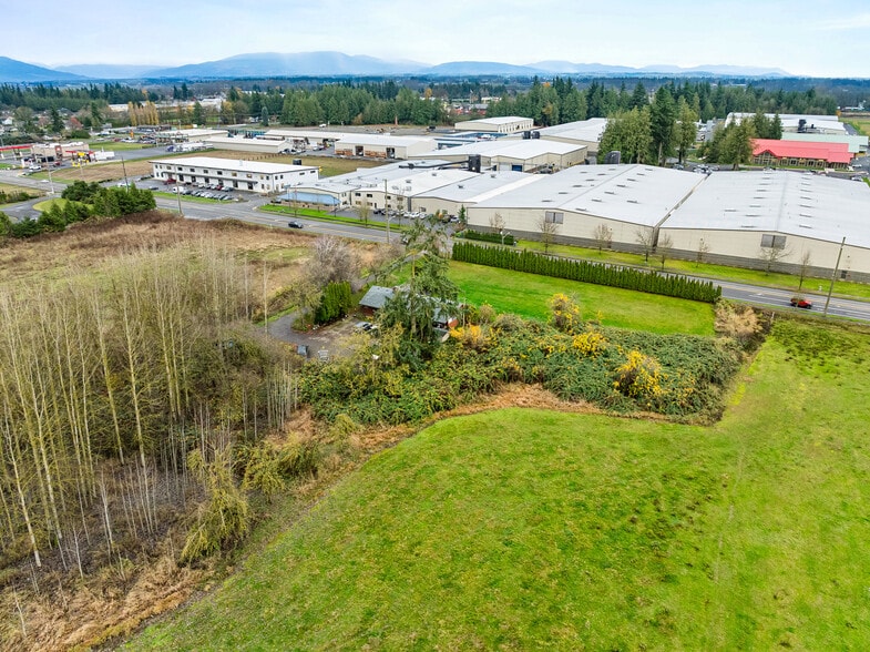 More Photos Of 2108 Main St, Lynden Land For Sale