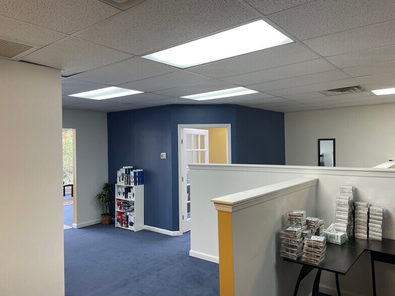 More Photos Of 269 Bloomfield Ave, Verona Freestanding For Sale