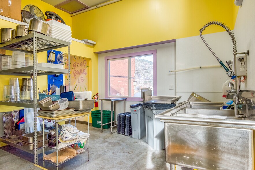 More Photos Of 206 Main St, Berlin Office For Sale