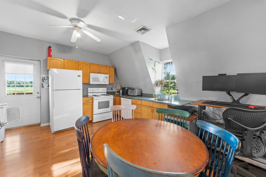 More Photos Of 27058 Mount Pleasant Rd, Columbus Winery Vineyard For Sale