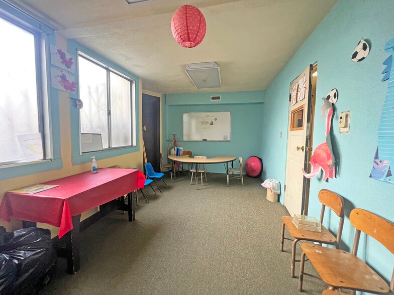 More Photos Of 213 S Breed St, Los Angeles Religious Facility For Sale