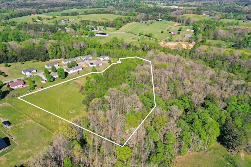 More Photos Of 334 Westwood Dr, London Land For Sale