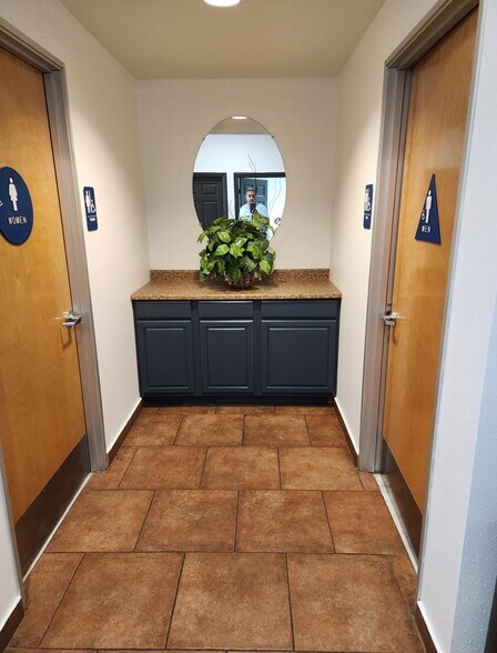 More Photos Of 2560-2566 Catamaran Way, Chula Vista Office For Lease