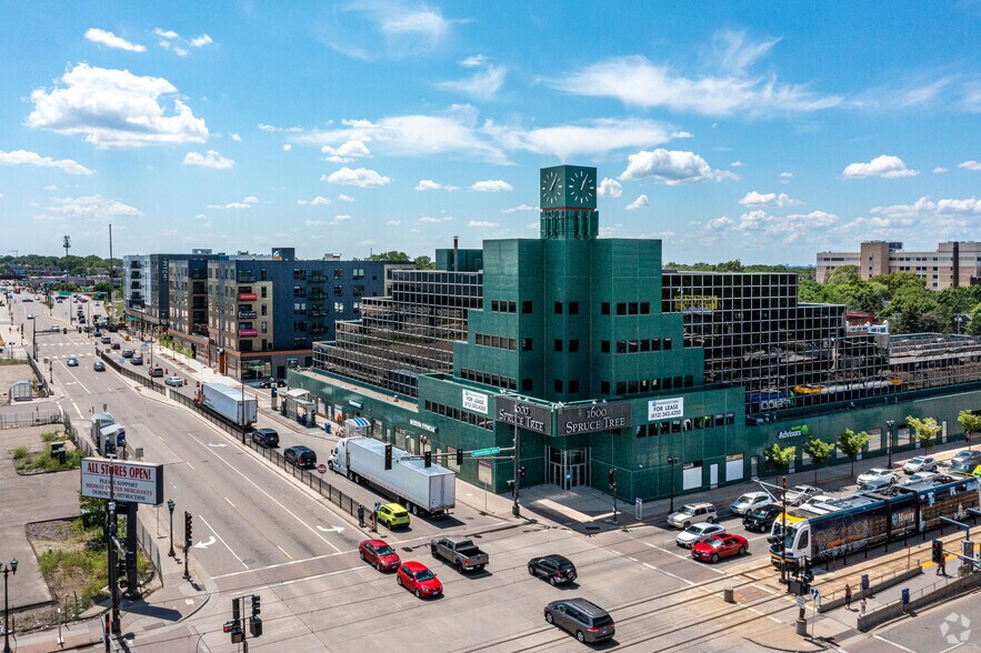 More Photos Of 427 N Snelling Ave, Saint Paul Apartments For Lease