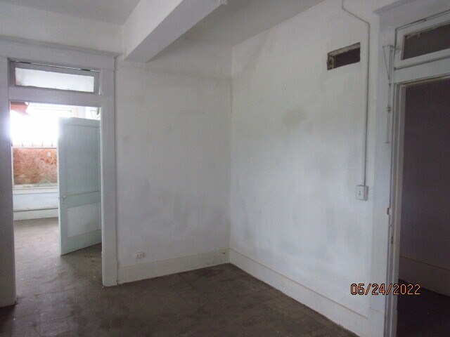 More Photos Of 301 N Washington St, Ardmore Distribution For Sale