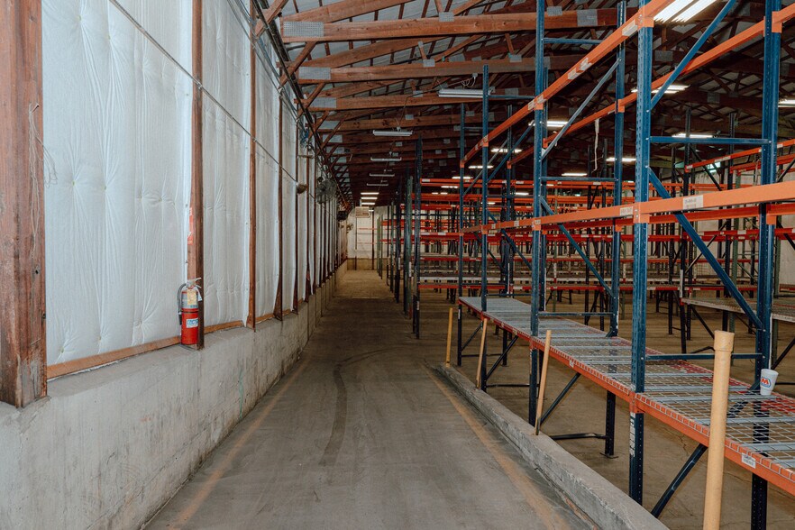 More Photos Of 1156 1st St, Henderson Warehouse For Lease