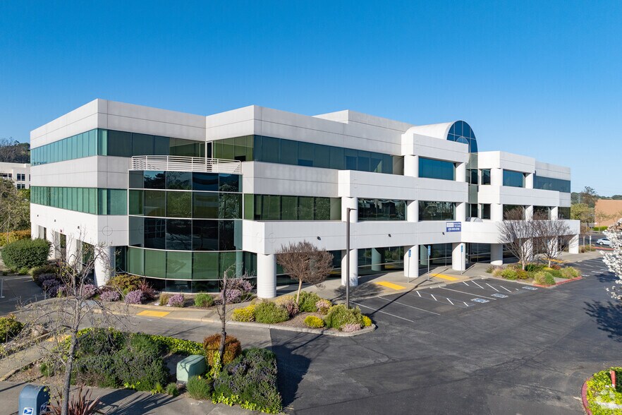 More Photos Of 88 Rowland Way, Novato Medical For Sale